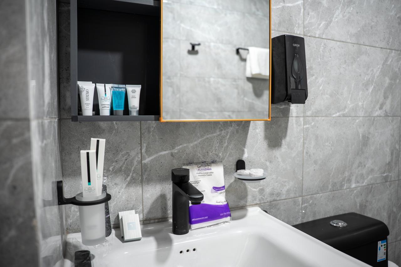 Bathroom Details